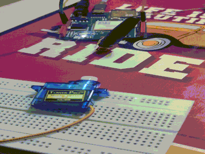 Servo Working GIF